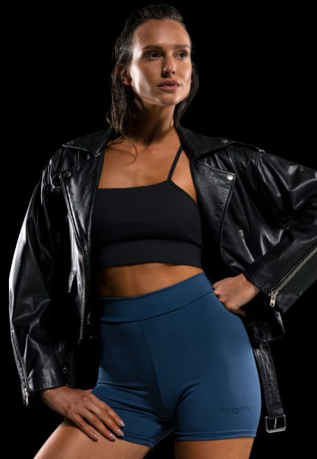 CALZA CORTA DE MICROFIBRA CON CINTURA DOBLE