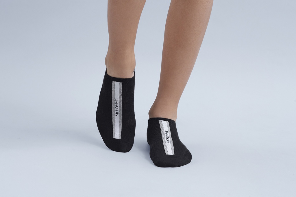 MEDIA INVISIBLE HOMBRE CON MOTIVO "MK HOMME"