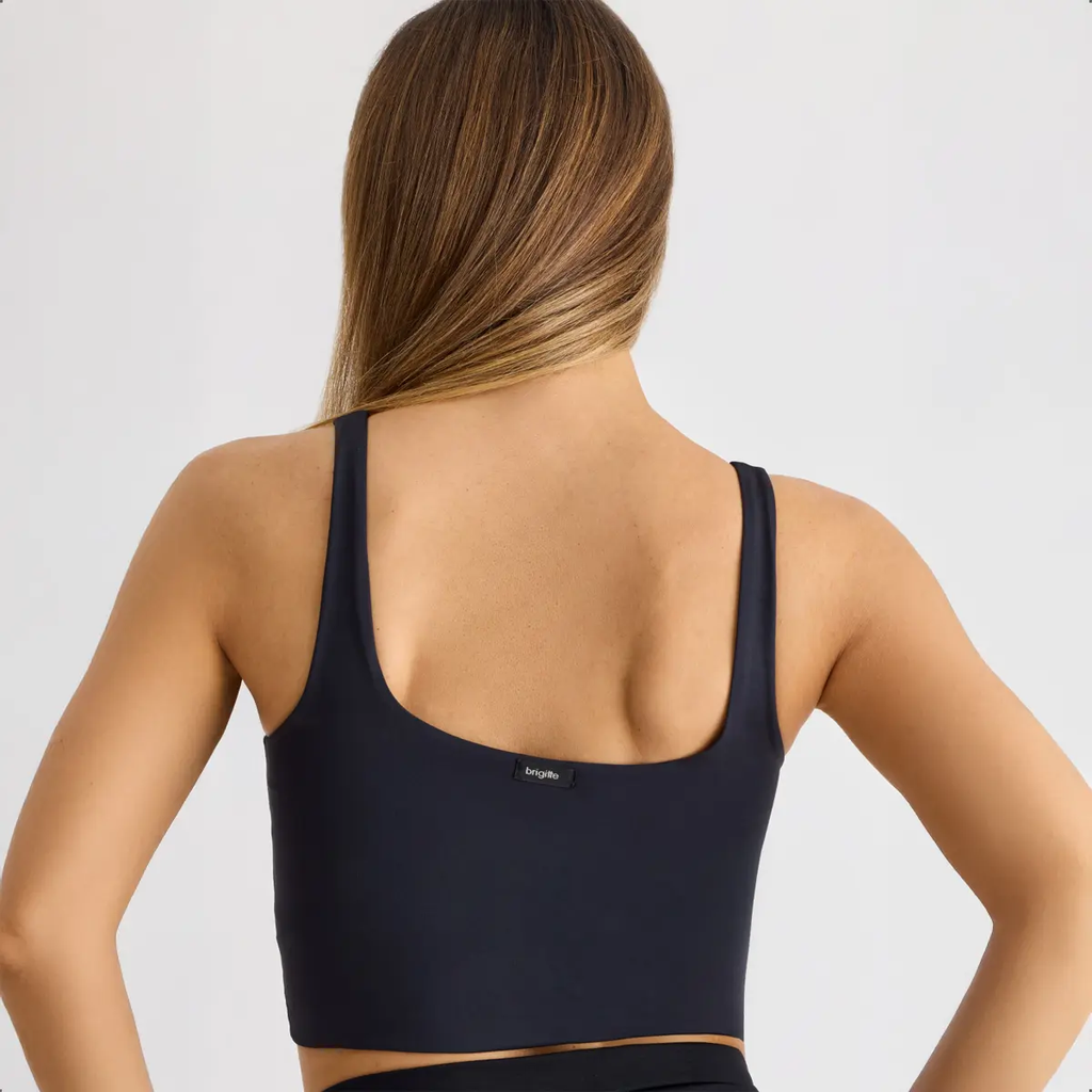MUSCULOSA DE MICROFIBRA CON ESCOTE REDONDO