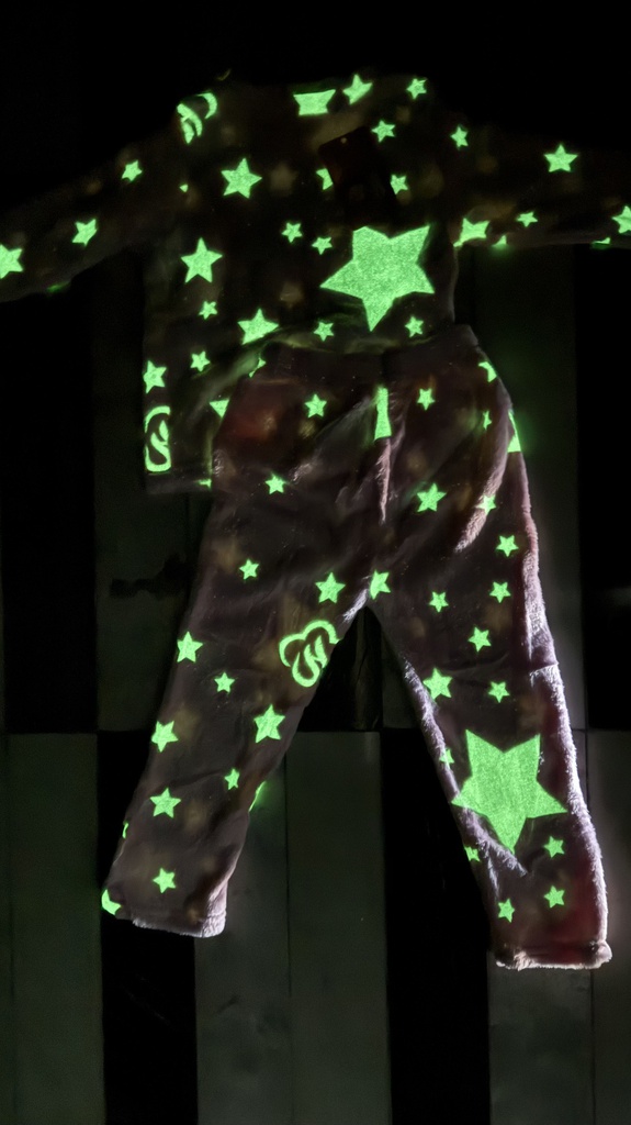  INV. PIJAMA NENA POLAR SOFT LUMINOSO brilla en la oscuridad
