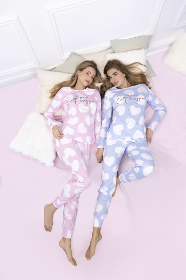 INV. PIJAMA DE DAMA DE JERSEY ESTAMPADO "CORAZONES"