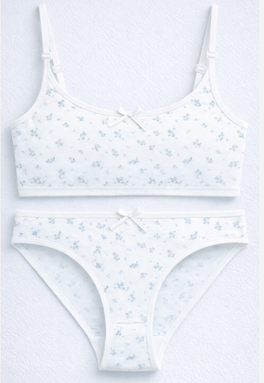 CONJUNTO TEENS ESTAMPADO DE ALGODÓN Y LYCRA CON BRETEL FINO Y VEDETINA "LIBERTY"