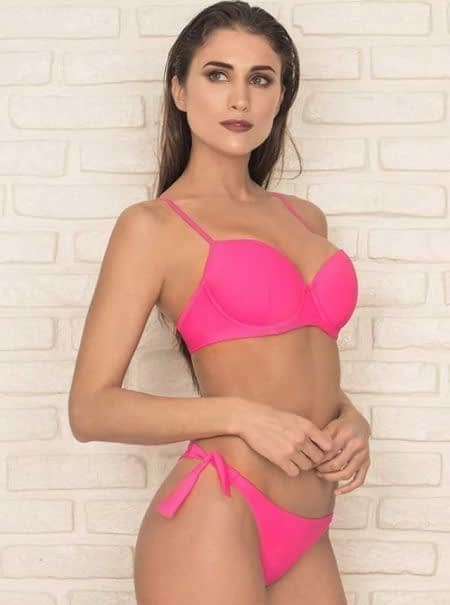 VER. MALLA BIKINI LISA SOFT Y ARCO CON VEDETINA ATADA A LOS COSTADOS